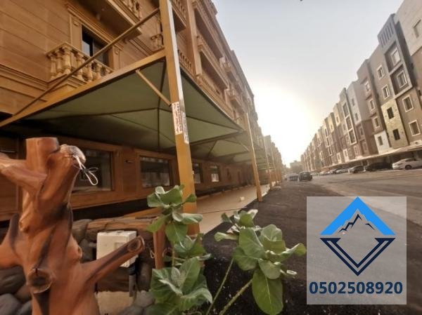 مظلات سيارات
